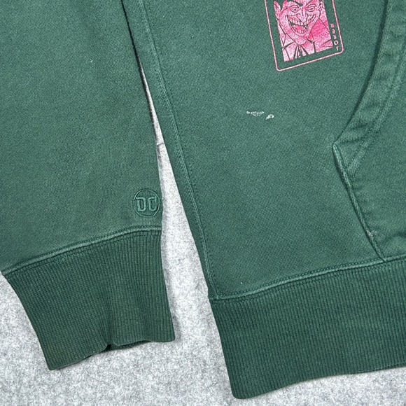 Uniqlo pullover Hoodie Mens Large Green Jean-Michel Basquiat Joker DC Comics - Picture 12 of 15